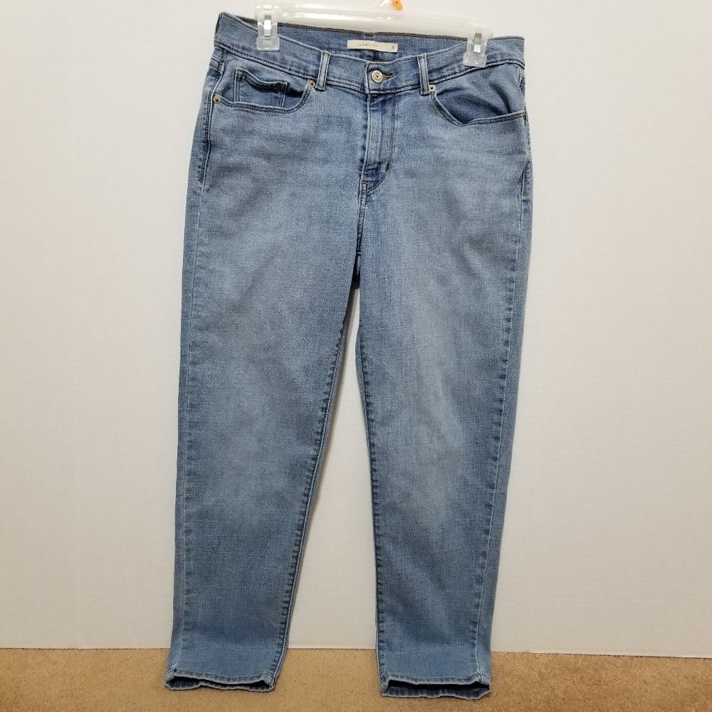 Levi's jeans 8 Classic Crop whiskered denim stretch cropped 52396-0009